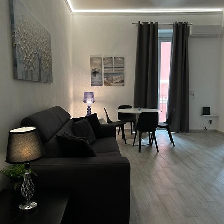 Apartamento La Casa Di Maar Bari Exterior foto